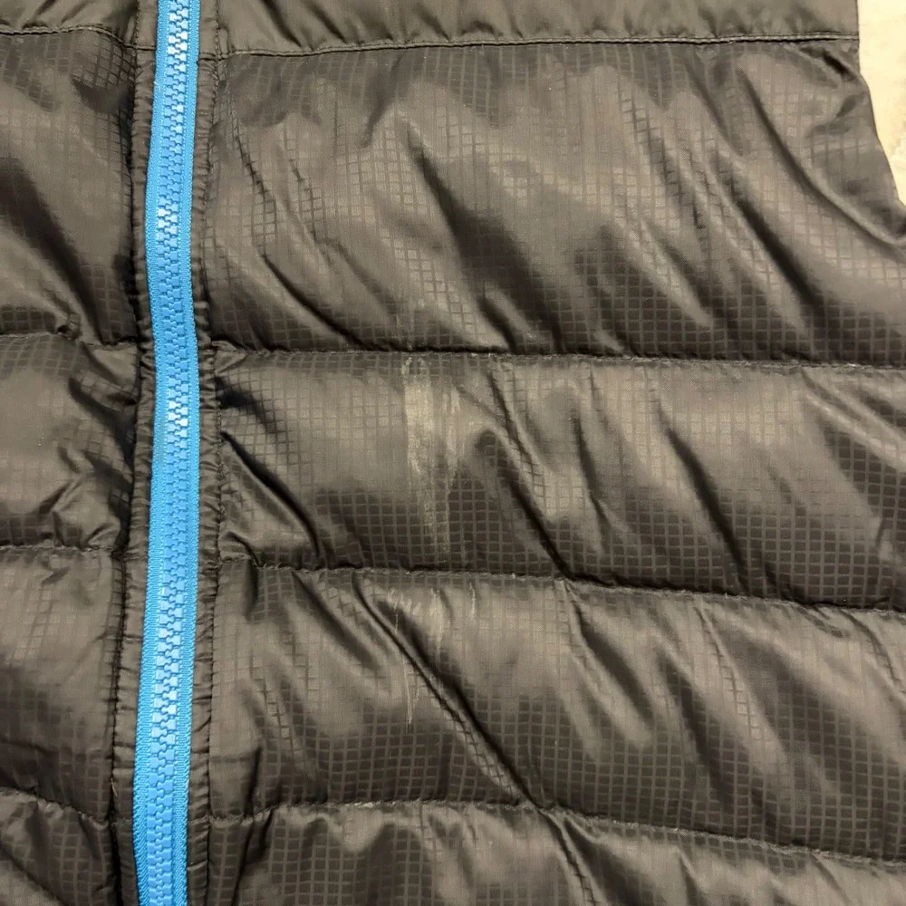The North Face Reversible 550 Down Puffer Jacket Boys XL 18/20 Black Grey Blue